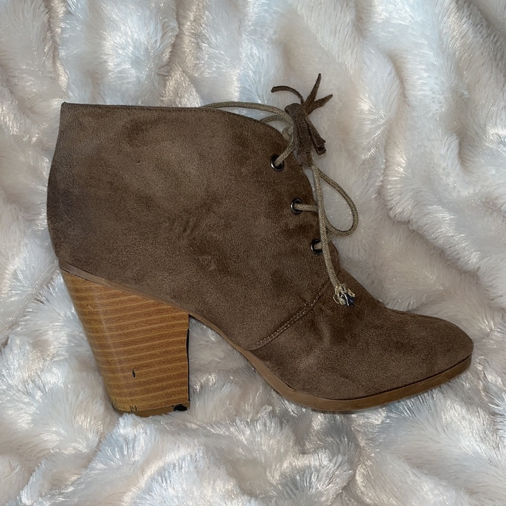 Brinley Co. Lace Up Ankle Bootie - Picture 13 of 15